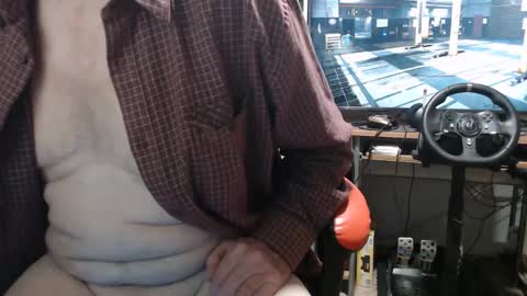 Snapshot of mulldoon1950 chatting on December 17, 11:38 am mulldoon1950 online show from December 17, 11:38 am