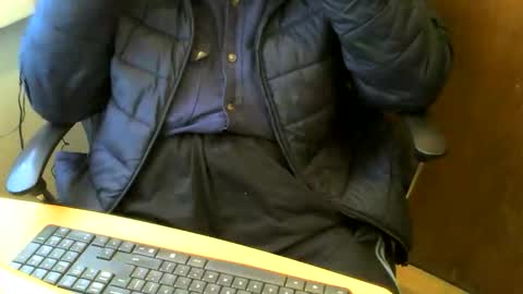 Snapshot of muller520 chatting on May 23, 5:34 am muller520 online show from May 23, 5:34 am