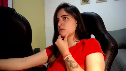 Snapshot of multiorgasmic_6 chatting on September 23, 2:47 am Dani and Alex online show from September 23, 2:47 am