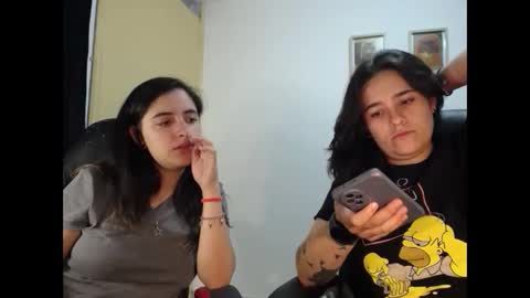 Snapshot of multiorgasmic_6 chatting on October 2, 2:40 am Dani and Alex online show from October 2, 2:40 am