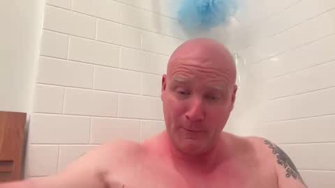 Snapshot of multipopper chatting on February 28, 1:47 am multipopper online show from February 28, 1:47 am