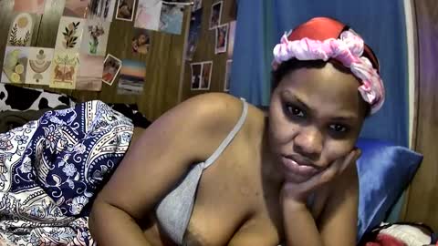 mumnxdor online show from January 10, 9:00 am