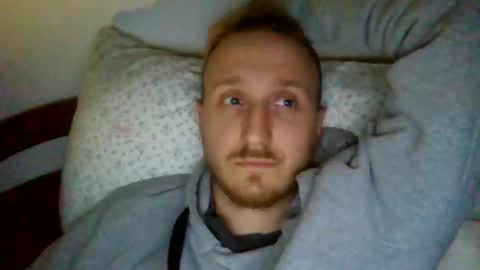 Snapshot of mumu_it chatting on November 11, 5:24 pm mumu_it online show from November 11, 5:24 pm