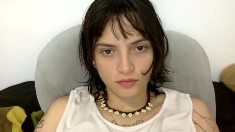 Snapshot of munchi_ chatting on February 21, 12:05 am   online show from February 21, 12:05 am