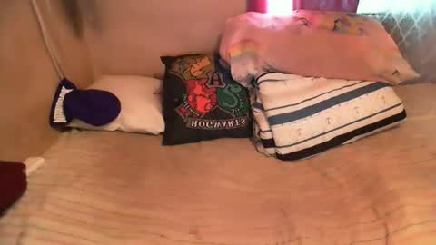 your angel online show from October 13, 8:36 am