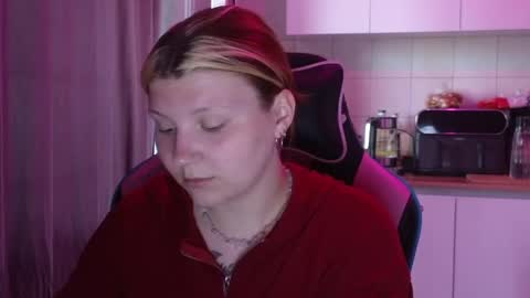 Milana online show from June 7, 2:10 pm