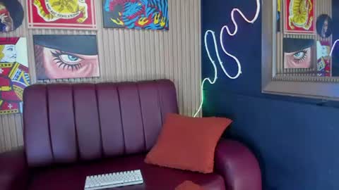 murdok  online show from July 28, 3:21 pm