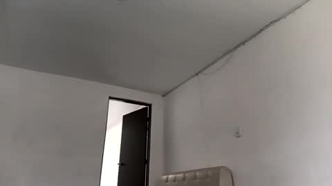 Sebastian online show from December 14, 1:05 pm