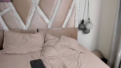 muriell_69 online show from July 17, 3:39 pm