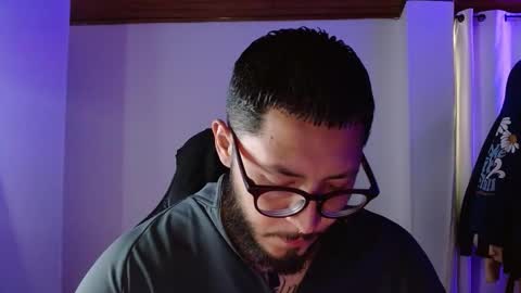 David Big online show from November 13, 5:23 pm