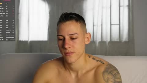 muscle_king_cum online show from November 29, 1:47 pm