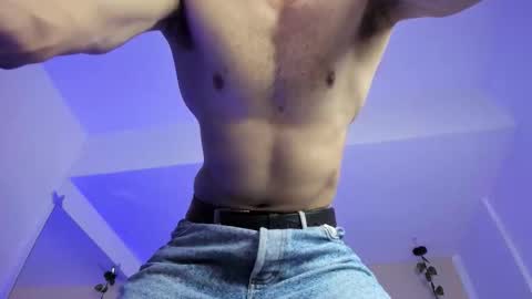 muscle scott online show from March 10, 2:22 pm