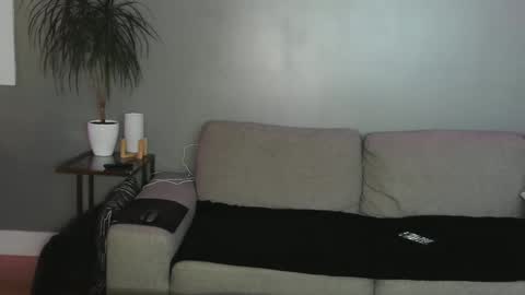 Snapshot of musclebigdd chatting on October 25, 4:42 am musclebigdd online show from October 25, 4:42 am