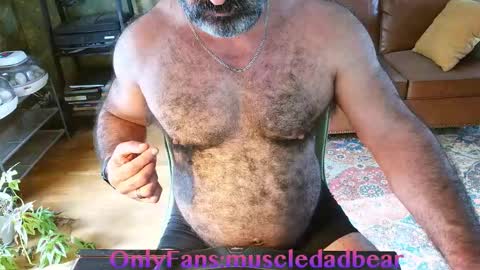 Snapshot of muscledadbear chatting on March 24, 1:16 pm Jordan El Din online show from March 24, 1:16 pm
