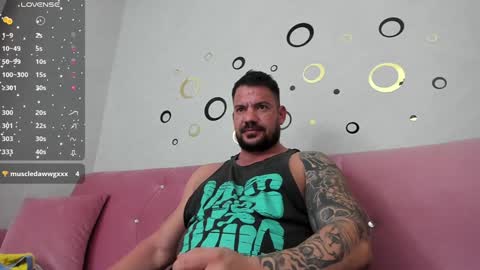 MuscleMonster31 online show from January 28, 9:19 pm