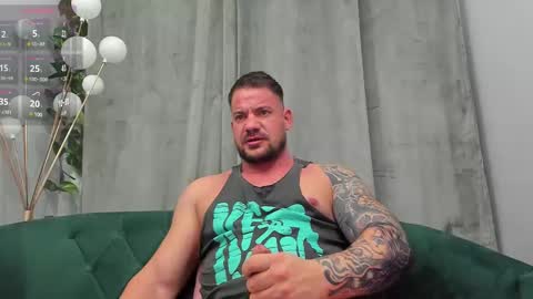 MuscleMonster31 online show from February 23, 5:45 am