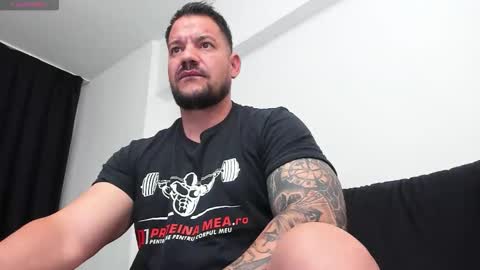 MuscleMonster31 online show from September 26, 11:20 pm