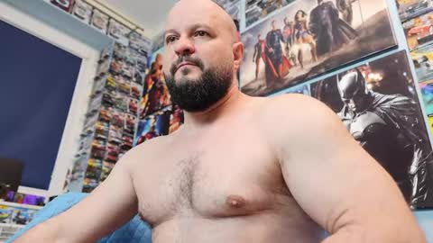 Chris online show from April 11, 7:45 am