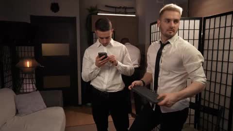 Snapshot of muscularfriend chatting on February 23, 3:29 pm Ivan online show from February 23, 3:29 pm