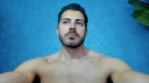 Snapshot of muscularmaster chatting on May 7, 9:14 am muscularmaster onlyfans online show from May 7, 9:14 am