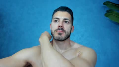 Snapshot of muscularmaster chatting on May 15, 9:44 pm muscularmaster onlyfans online show from May 15, 9:44 pm
