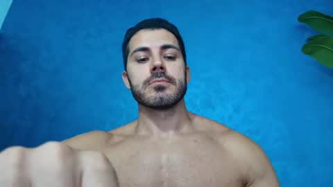 muscularmaster onlyfans online show from July 13, 9:06 pm