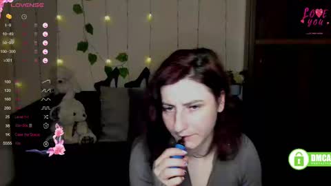 Snapshot of muse_kitty_jenia chatting on March 4, 9:54 pm Jenya online show from March 4, 9:54 pm