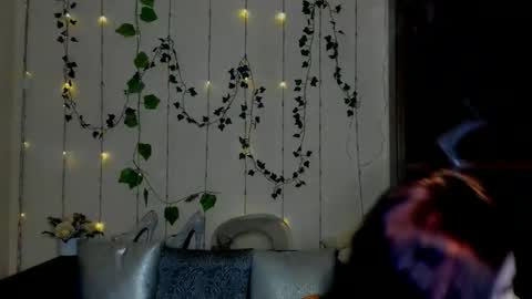 Jeneva online show from February 21, 6:42 pm