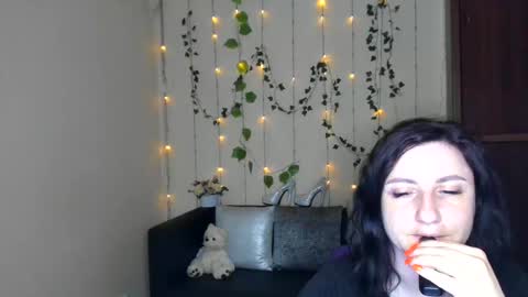 Jeneva online show from June 7, 5:27 pm