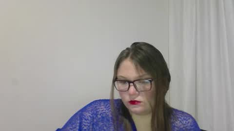 musechic_wild online show from February 21, 7:26 pm