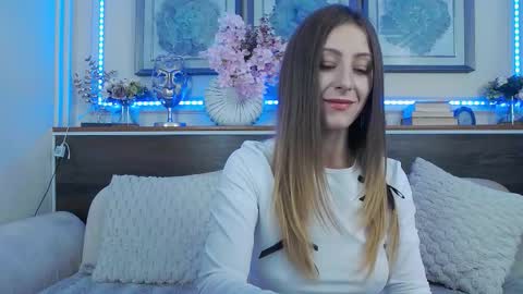 Snapshot of musedollx chatting on September 18, 7:05 pm Luna online show from September 18, 7:05 pm