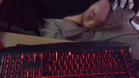 Snapshot of muso44 chatting on October 23, 5:51 am Muso online show from October 23, 5:51 am