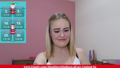 Snapshot of musthavemadison chatting on December 23, 1:36 am MustHaveMadison online show from December 23, 1:36 am