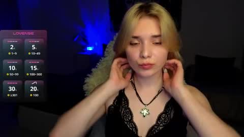 Snapshot of musya_kiss chatting on June 6, 9:08 pm Molly online show from June 6, 9:08 pm