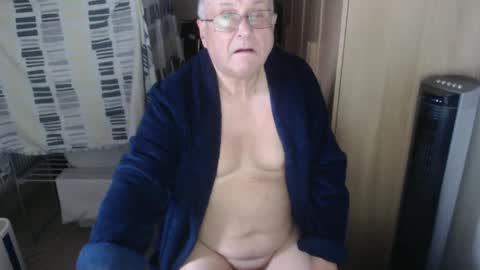 muttonuk1066 online show from December 17, 9:50 am