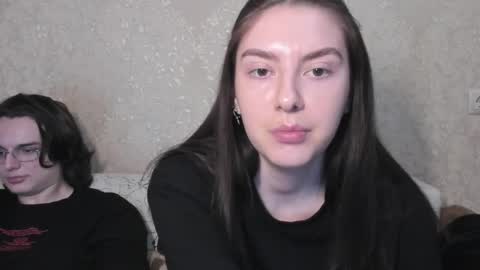 cute couple online show from April 4, 1:52 pm