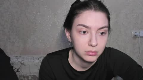 Snapshot of muuur_love chatting on May 30, 9:45 pm cute couple online show from May 30, 9:45 pm