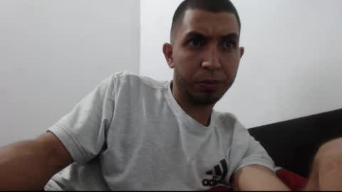 muyganoso24 online show from November 13, 11:03 pm