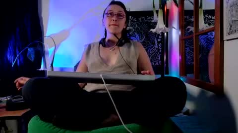 Mx. Anouk Divine online show from June 13, 1:14 am