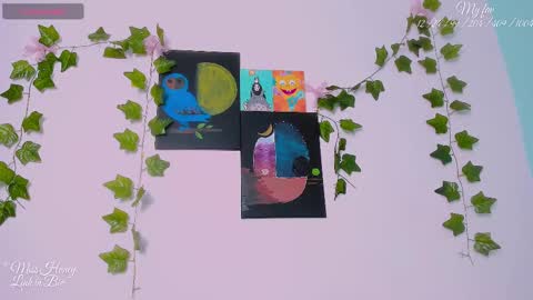 Snapshot of mxsshoney chatting on October 3, 9:06 am Sara IG online show from October 3, 9:06 am