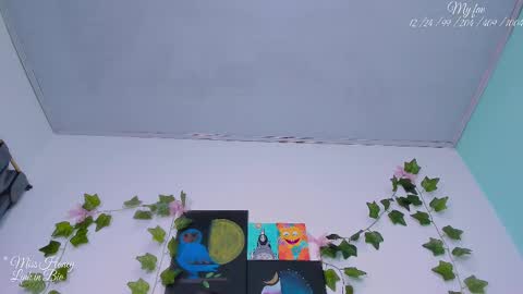 Snapshot of mxsshoney chatting on November 3, 9:21 am Sara IG online show from November 3, 9:21 am