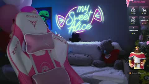 Snapshot of my__sweet__alice chatting on June 16, 9:06 pm mysweetalice online show from June 16, 9:06 pm