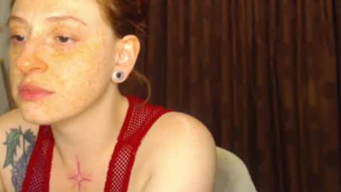 Snapshot of my_kind_of_love chatting on October 4, 6:11 am sara i know you love me xoxox online show from October 4, 6:11 am