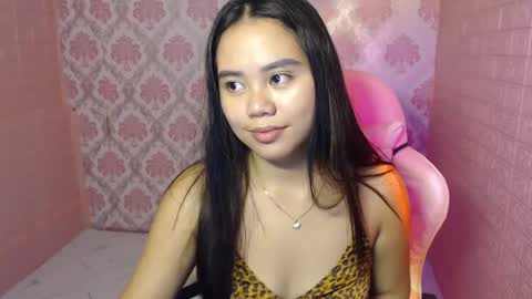 Snapshot of my_love_andi chatting on February 12, 6:19 pm Its me Andi online show from February 12, 6:19 pm