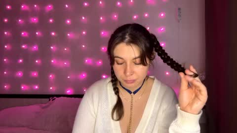 Snapshot of my_margaret_ chatting on April 7, 4:18 pm Margaret online show from April 7, 4:18 pm