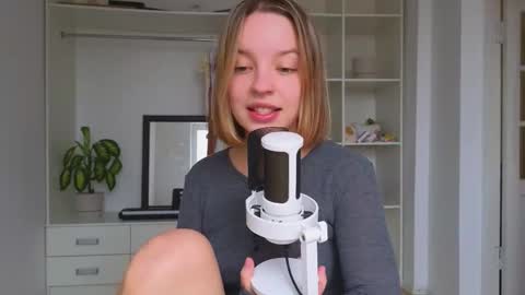 Snapshot of my_mia_ chatting on September 30, 8:41 am  MIA  I will be here Monday Wednesday Thursday Saturday online show from September 30, 8:41 am