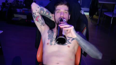 Snapshot of my_name_sinner chatting on January 30, 9:47 pm you can call me Sinner online show from January 30, 9:47 pm