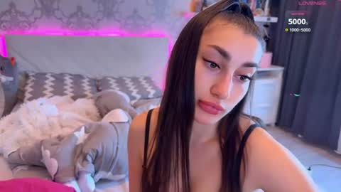Snapshot of my_naomi chatting on July 6, 6:54 pm Naomi online show from July 6, 6:54 pm