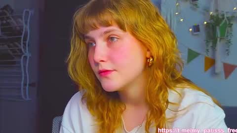  PARIS   online show from December 2, 1:28 pm