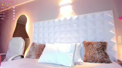 Mariana Evans online show from February 7, 11:34 am